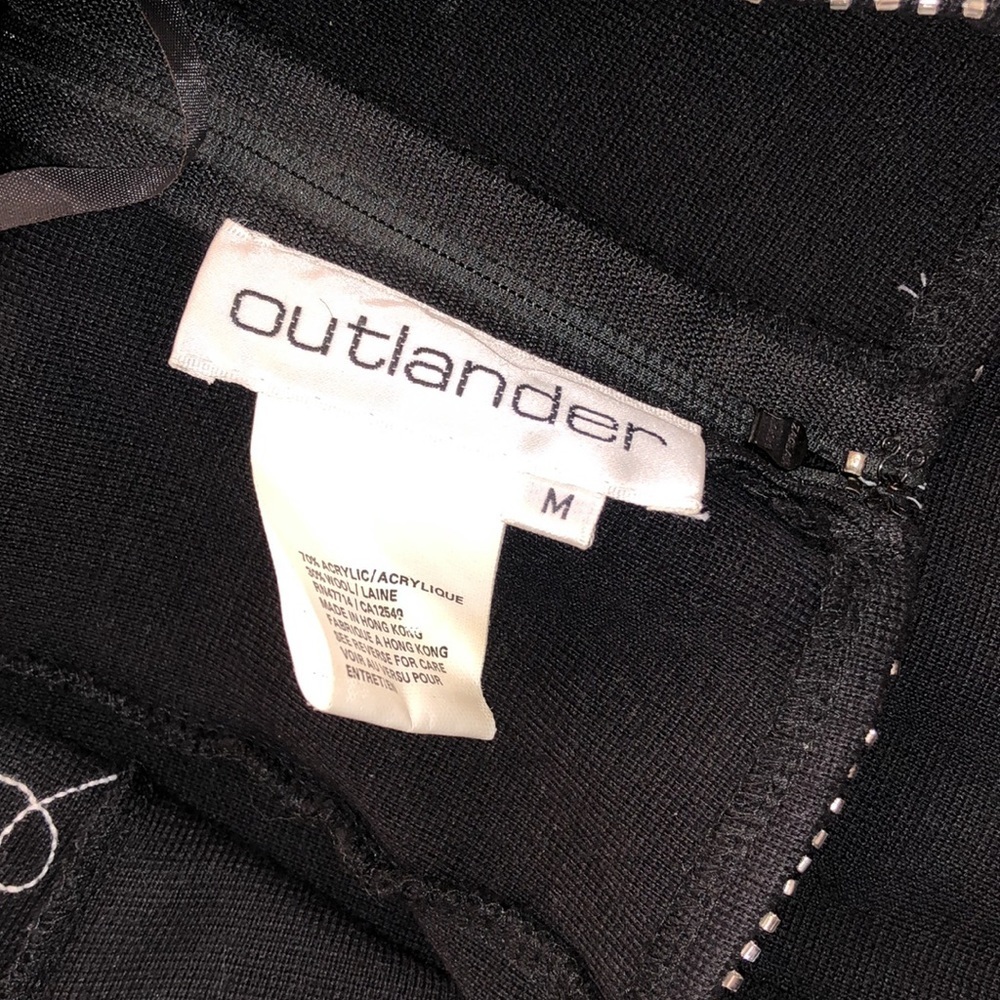 Outlander Dress - Picture 3 of 8